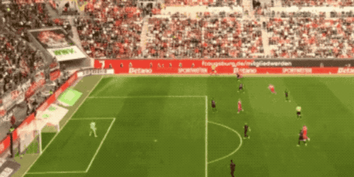 com, 上半场最后